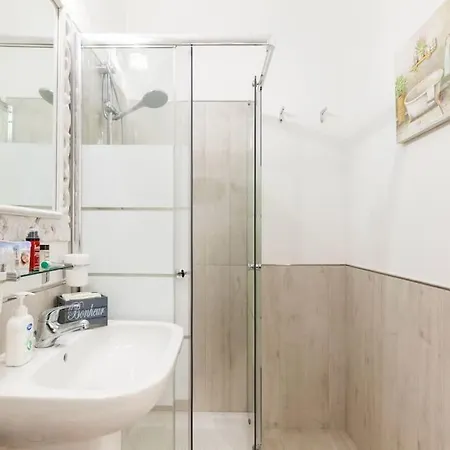 Appartamento Elegant Triplex Townhouse With Luxe Terrace